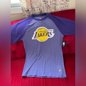 NBA Lakers Stretchable T- Shirt Size Small NWT
